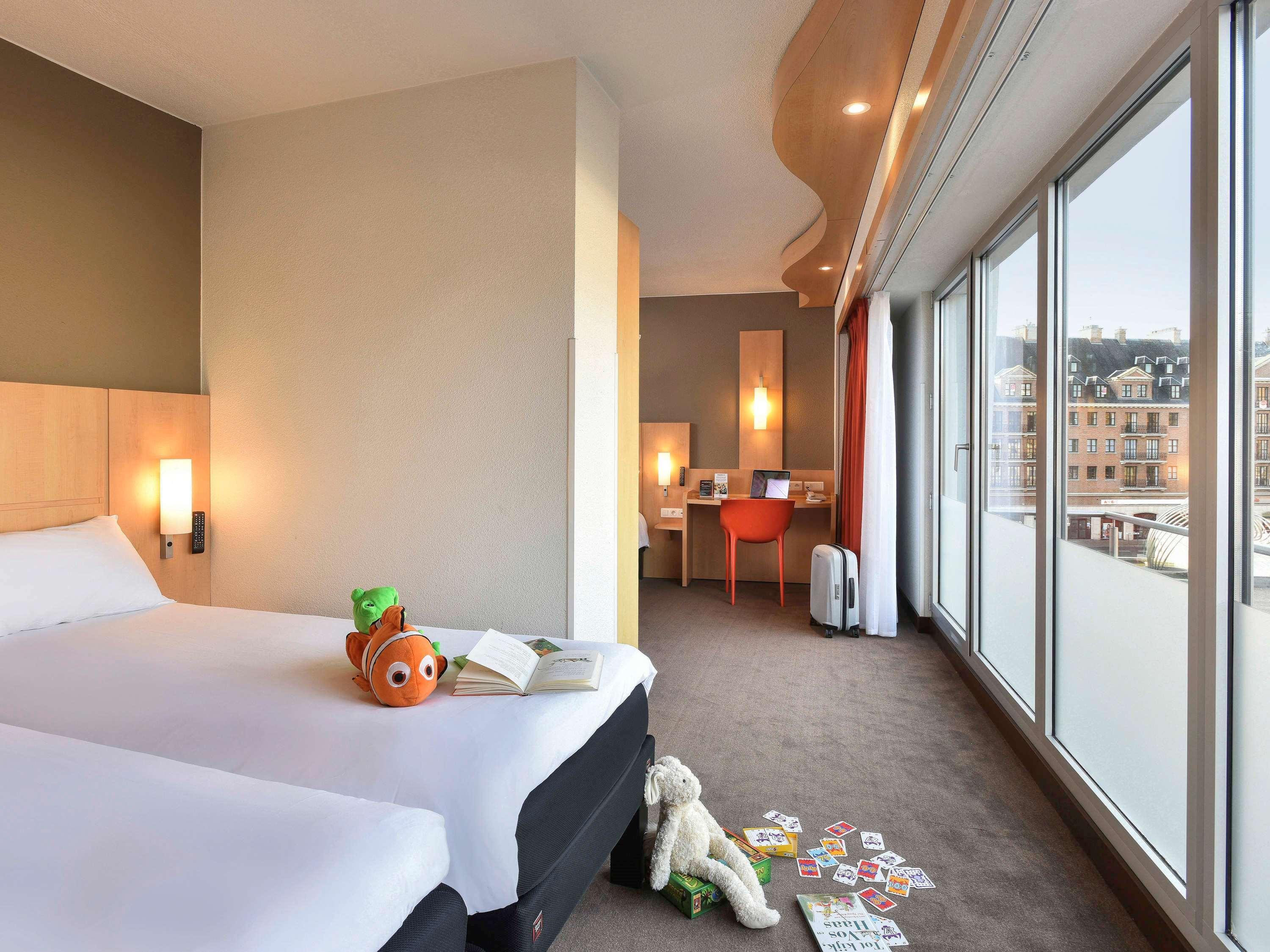 Ibis Kortrijk Centrum Εξωτερικό φωτογραφία