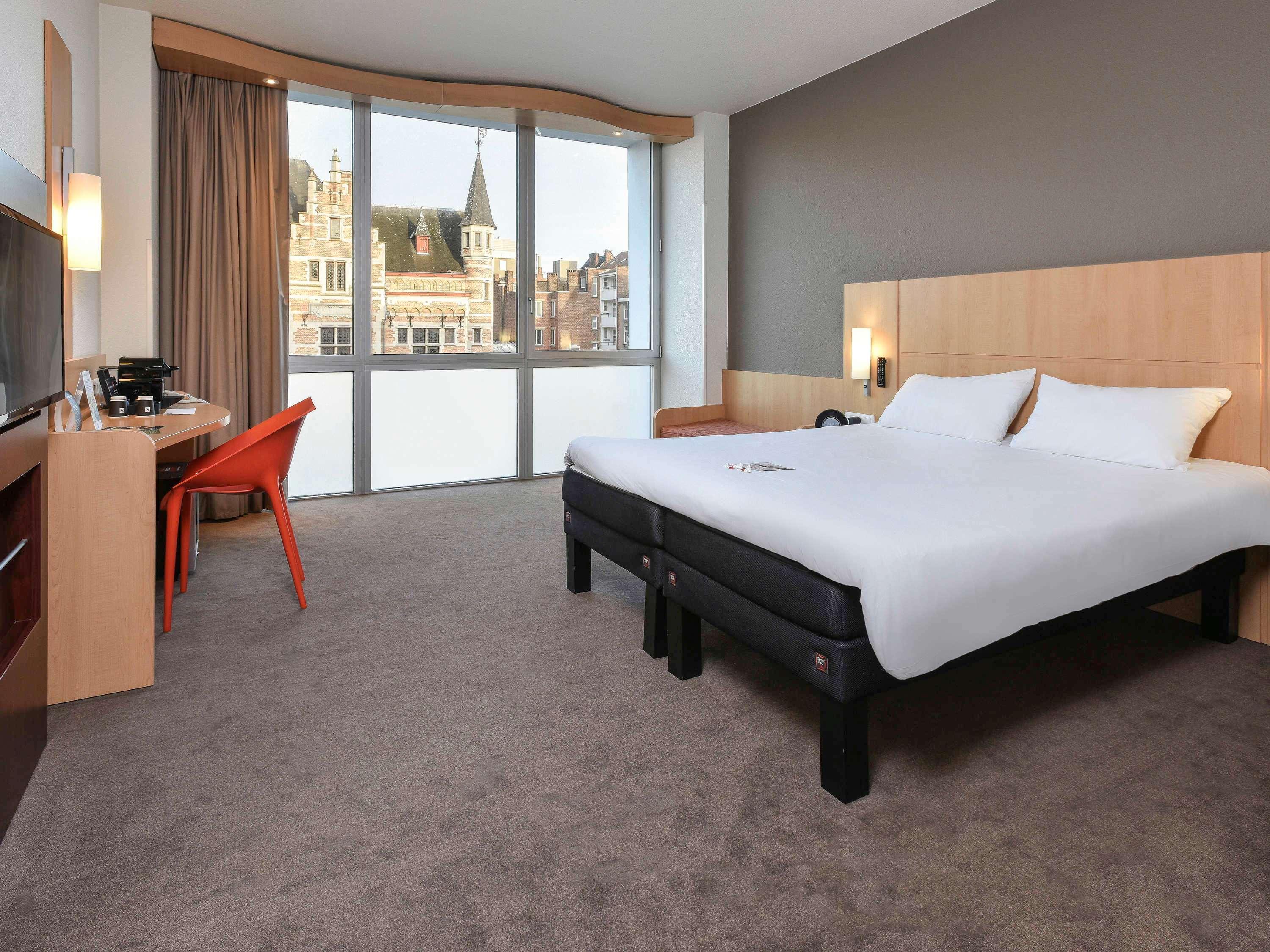 Ibis Kortrijk Centrum Εξωτερικό φωτογραφία