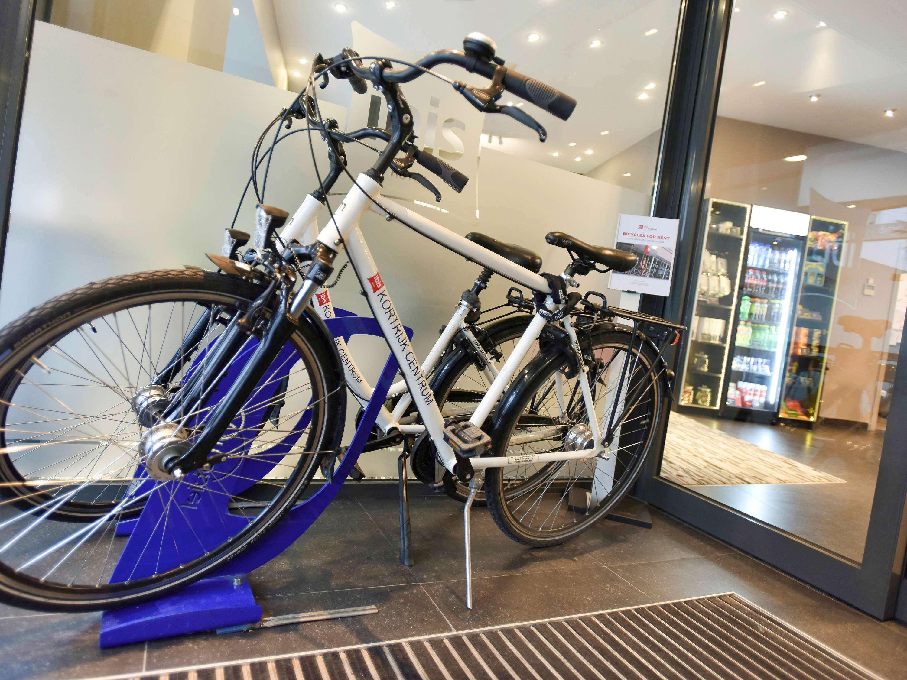 Ibis Kortrijk Centrum Εξωτερικό φωτογραφία