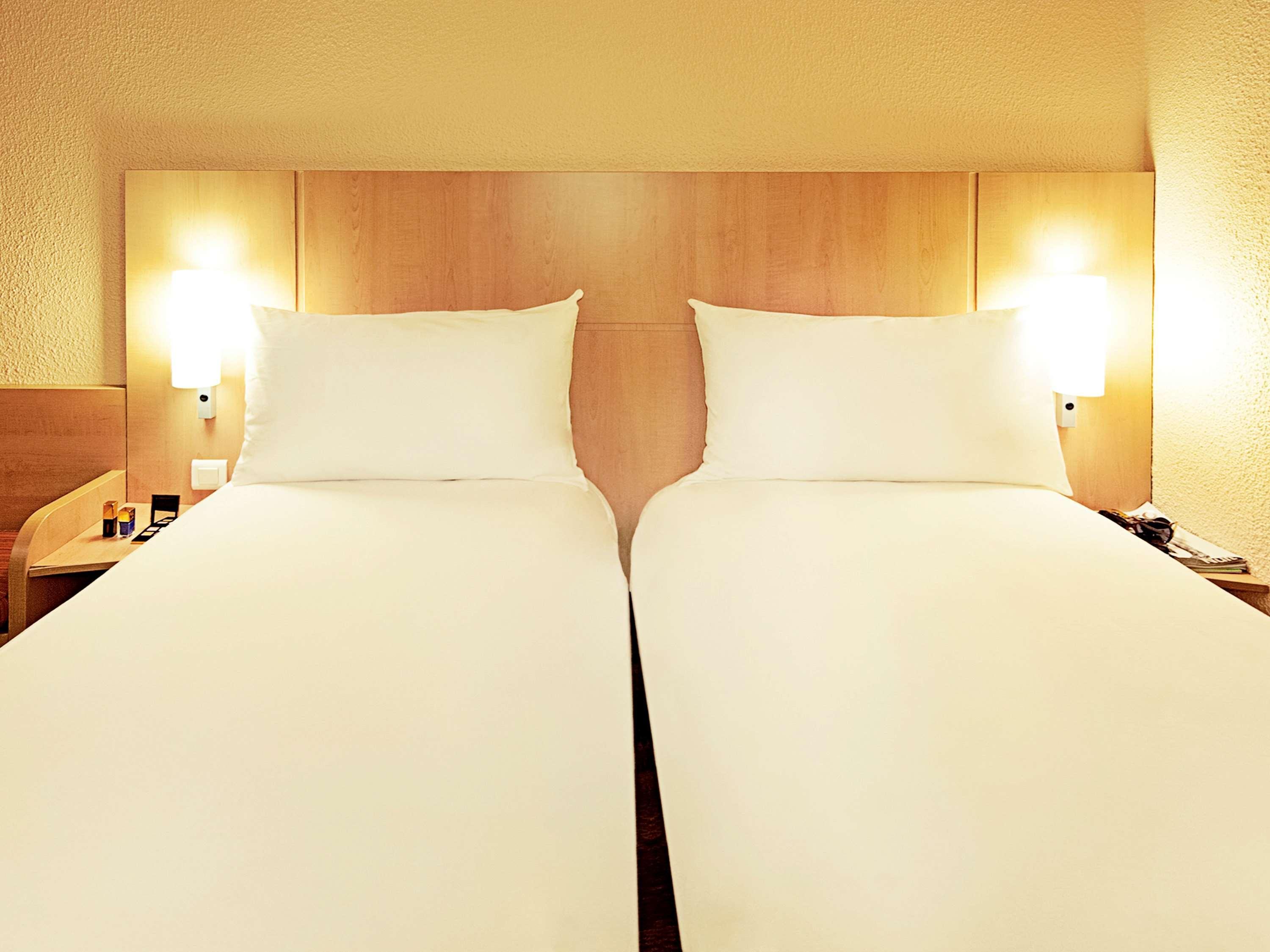 Ibis Kortrijk Centrum Εξωτερικό φωτογραφία